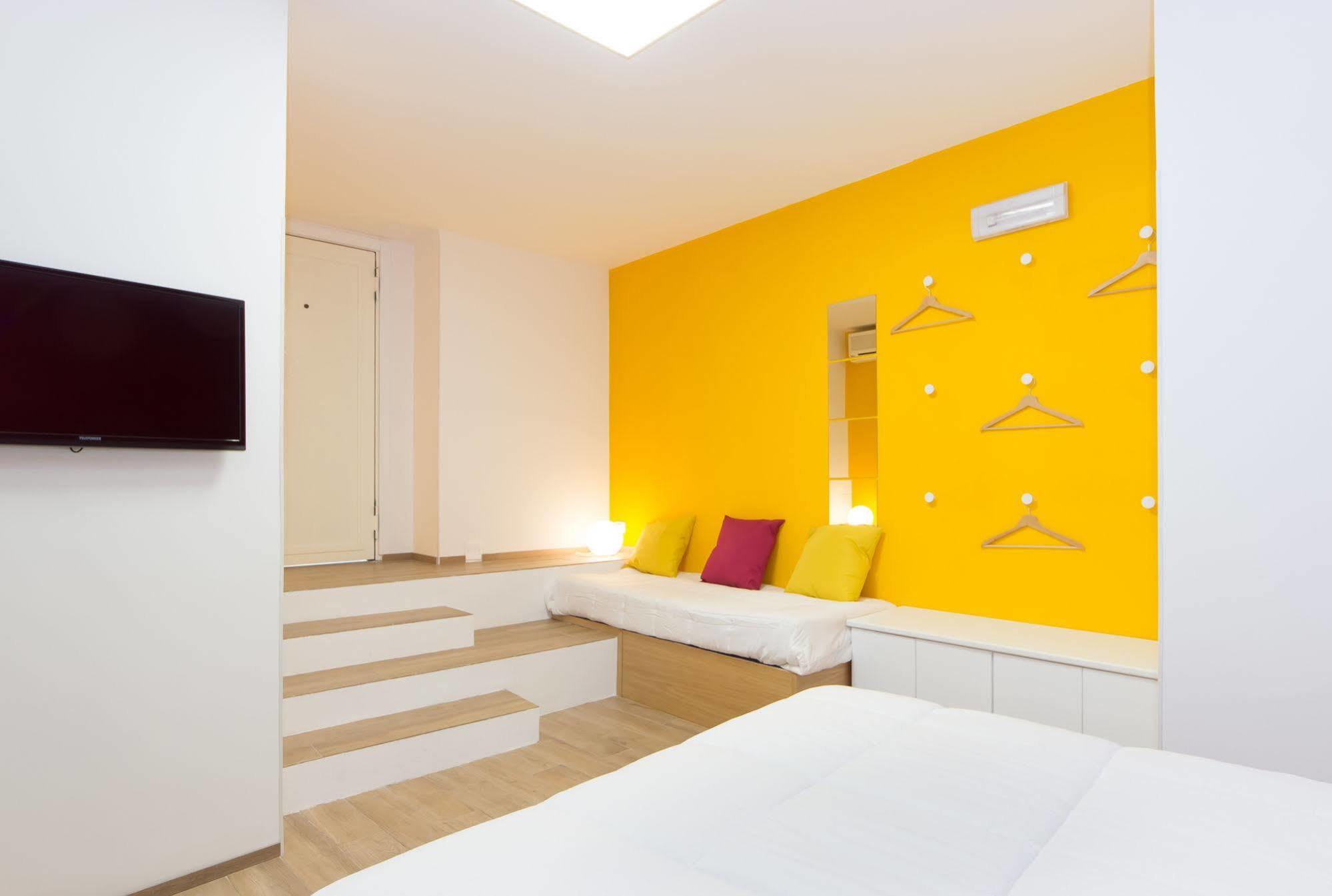 Central Rooms Il Re Катанія Екстер'єр фото